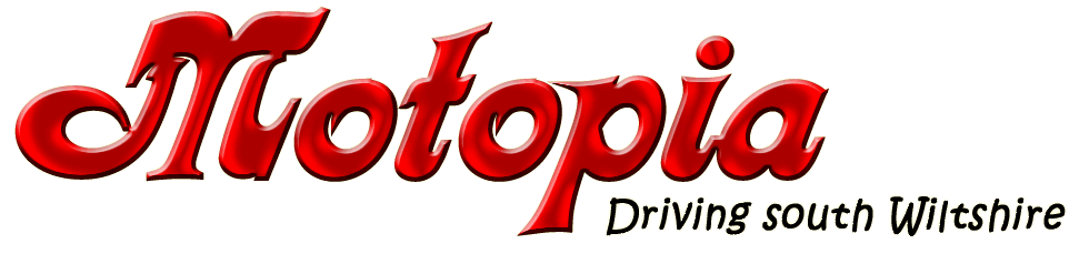 MOTOPIA-TOPPER