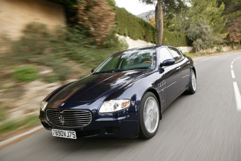 maserati quattroporte speeding