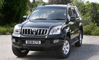 toyota land cruiser invincible